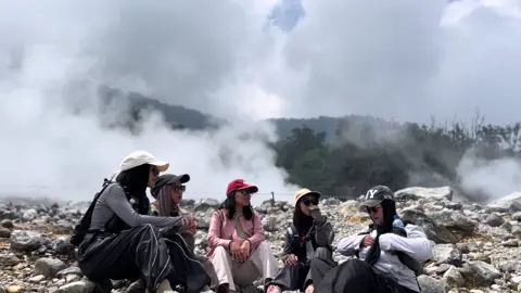 G mau tau sound nya hrs india 😁🌲🍀🌿 #fyp #adventure #explore #kawahratu 