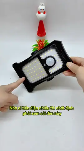 Đèn năng lượng mặt trời, dùng không tốn tiền điện. Còn thiết kế kiểu kẹp, thích kẹp đâu thì kẹp #dennangluongmattroi #tiktok 