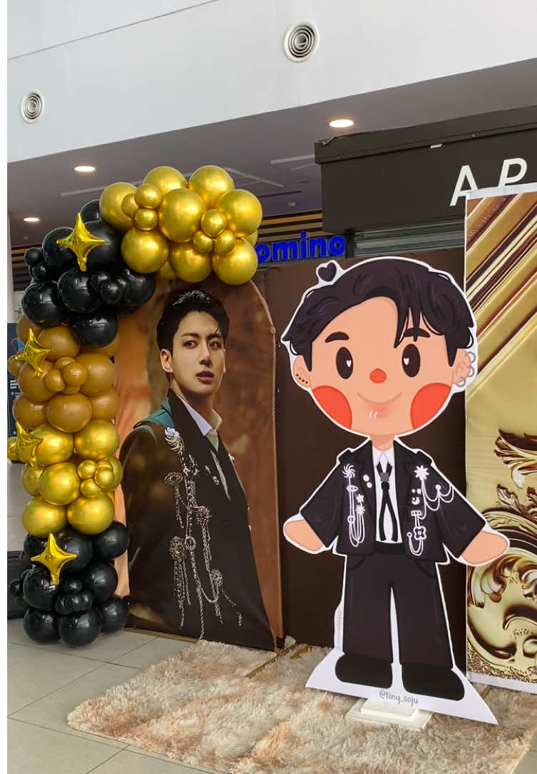 Golden Day ✨❤️ gracias por siempre hacer maravillosos eventos ,son increíbles @lovebtsmonterrey 🌸me encanto , celebrando a jungkook adelantado  • • • • • #bts #btsarmy #bts_official_bighit #jungkook #jeonjungkook #jk #jeon #army #armyforever #cumpleaños #evento #viral #tendencia #parati #paratiiiiiiiiiiiiiiiiiiiiiiiiiiiiiii #foryou #fvp @BTS @AbjkMRstY 