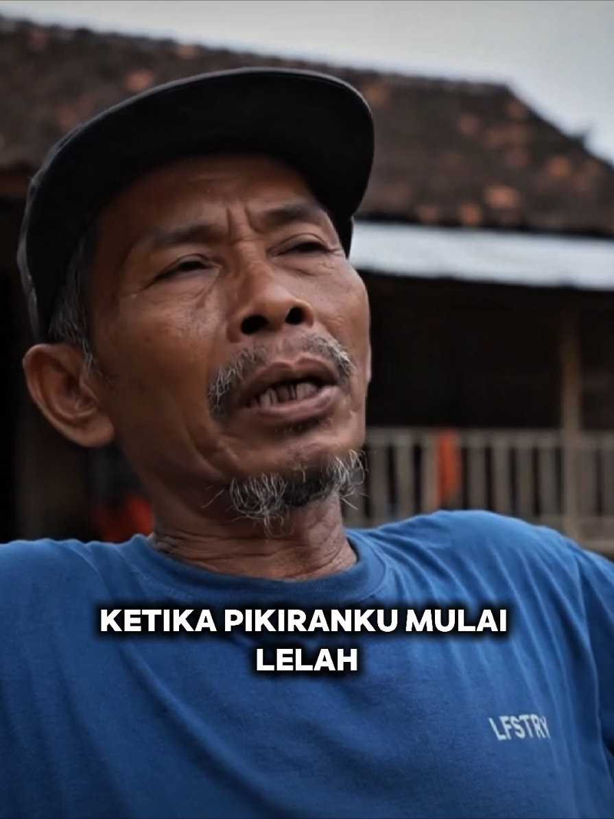 🥹 #CapCut #capcutpioneer #pioneertemplate #katakatasedih #sadstory 