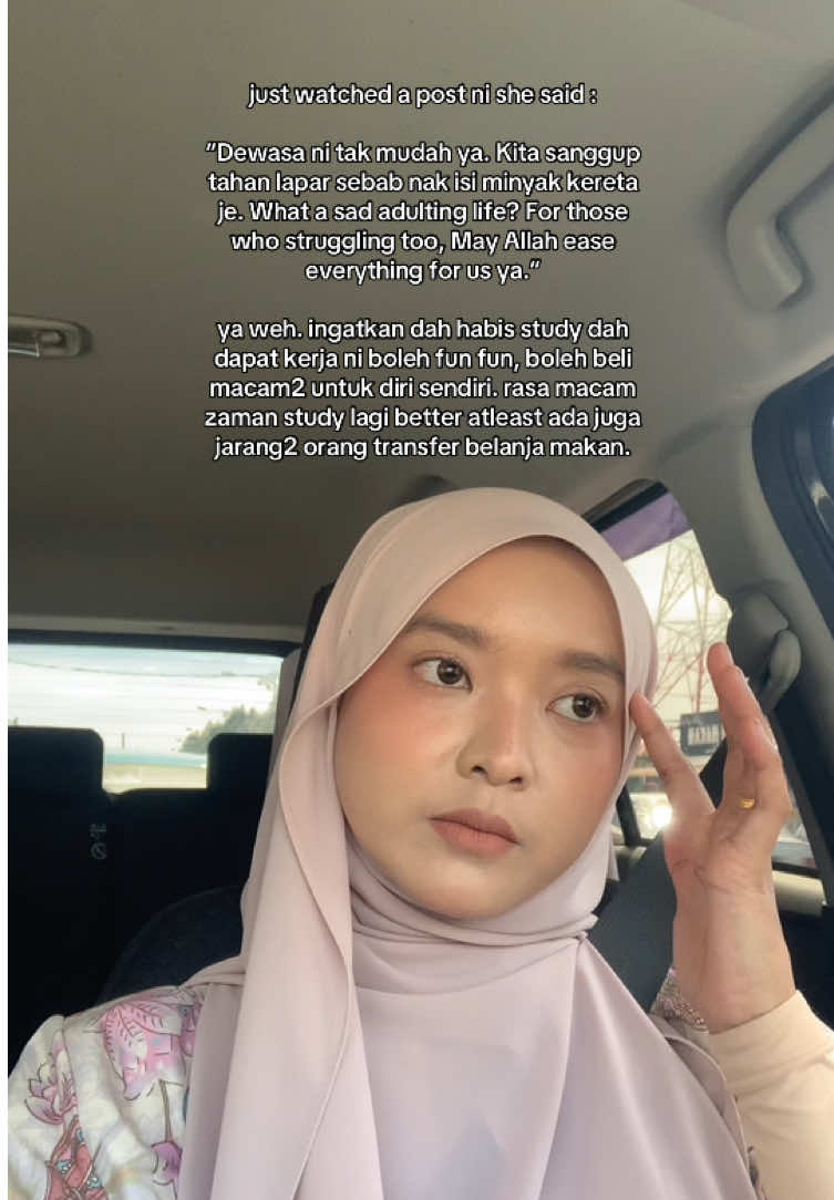now nak makan ayam gepuk sekali sekala pun rasa berkira sebab fikir takut hujung2 bulan nanti tak sempat untuk duit minyak 🥺