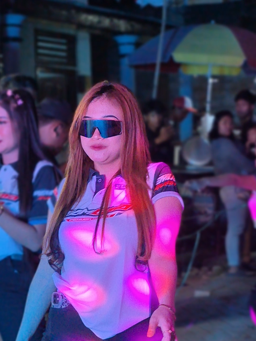 sek asek asek @cacadewiofficialreal  #karnavaltanggungmulyopuncu #trendingvideos #dancerkarnaval #trendingtiktok #viralfyp 