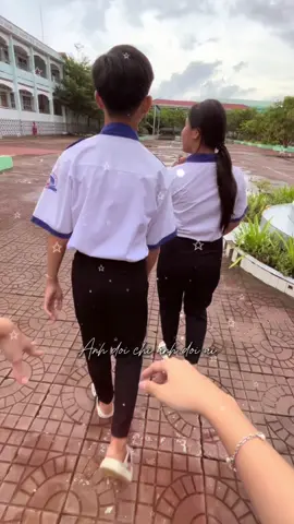 cẩn thận sau lưng #xuhuongtiktok #xhhh #CapCut #viral #fyp 