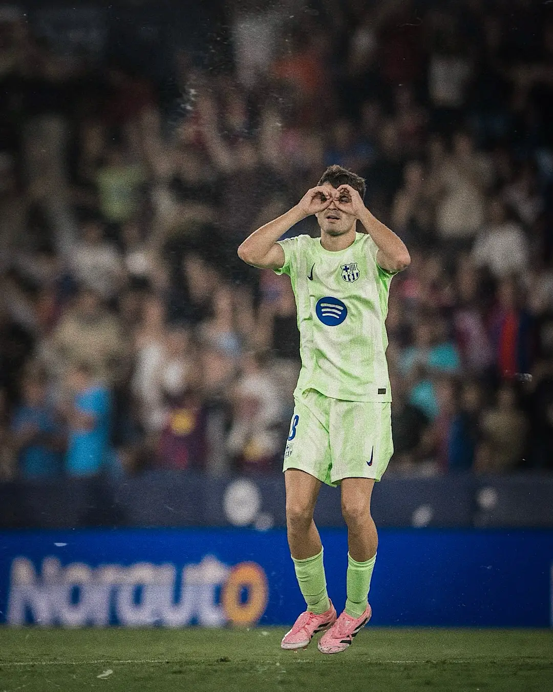 PEDRI GONZALEZ photo and wallpaper HD ||  #pedrigonzalez #pedri #lamineyamal #raphinha #gavi #dejong #lewandowski #ferrantorres #cubarsi #hansiflick #fcb #fcbarcelona #mesquenunclub #forcabarca #viscabarca #Soccer #laliga #laligaeasports #fottball #sportsphotography #fottballislife #soccerlife #fottballwallpapers #fottballphotos #balaugrana #lamasia #update #infobola #beritabola #kabarbola 