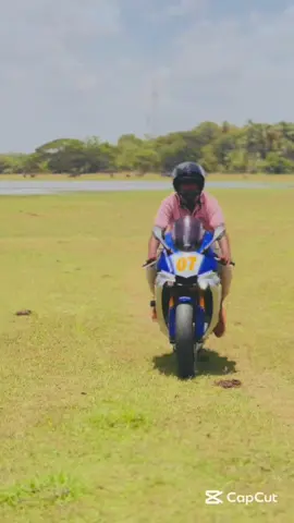 #fypシ゚viral🖤tiktok #anuradhapura_api❤️🌎🇱🇰 #1000kveiw🤘🏿🤘❤️🖤 #hornet #bikelife 