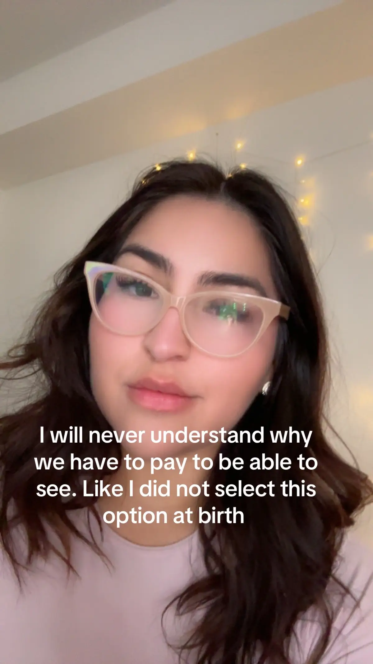 I ripped my last right contact two days ago, and only have this pair of backup glasses lol smh 😒  #trending #foryou #glasses #contacts #ihateglasses 