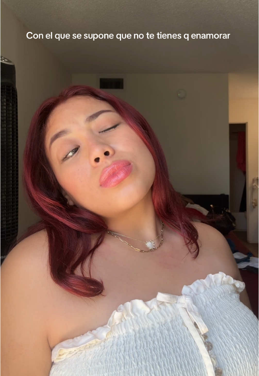 Pero es que ese trae papeles 🤭🤭🤭🤭🤭 hehehee #skit #funny #lmfao #situationships #cosmicnovathecreator 