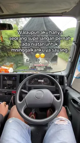 🥹@sukamochi #trendingtiktok #masukberanda #supirtruck #storytruck #romansasopirtruck 