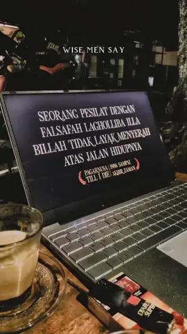 Jangan pernah mencoba mundur selangkahpun, selesaikan apa yang sudah kamu mulai jika kamu memang bukan pecundang  PAGARNUSA UNTIL WE DIE! #fyp #pagarnusa #pagarnusa86💚🔱 #pagarnusa86 #pagarnusaindonesia 