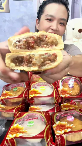 Bánh đầu mùa vừa thơm vừa mềm  #yenhoareview #xuhuong #banhtrungthu #banhtrungthutruyenthong #banhtrungthuthanhdung 