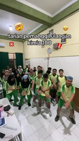 eeee begoyang diaa#class #fyp #foryoupage #trend 