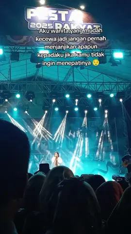 kadang cowo itu bisanya janji aja tpi yg sulit itu mmbuktikan omongan nya,,, bjr kda gayss😅#CapCut #maulanaardiansyah #berandatiktok 