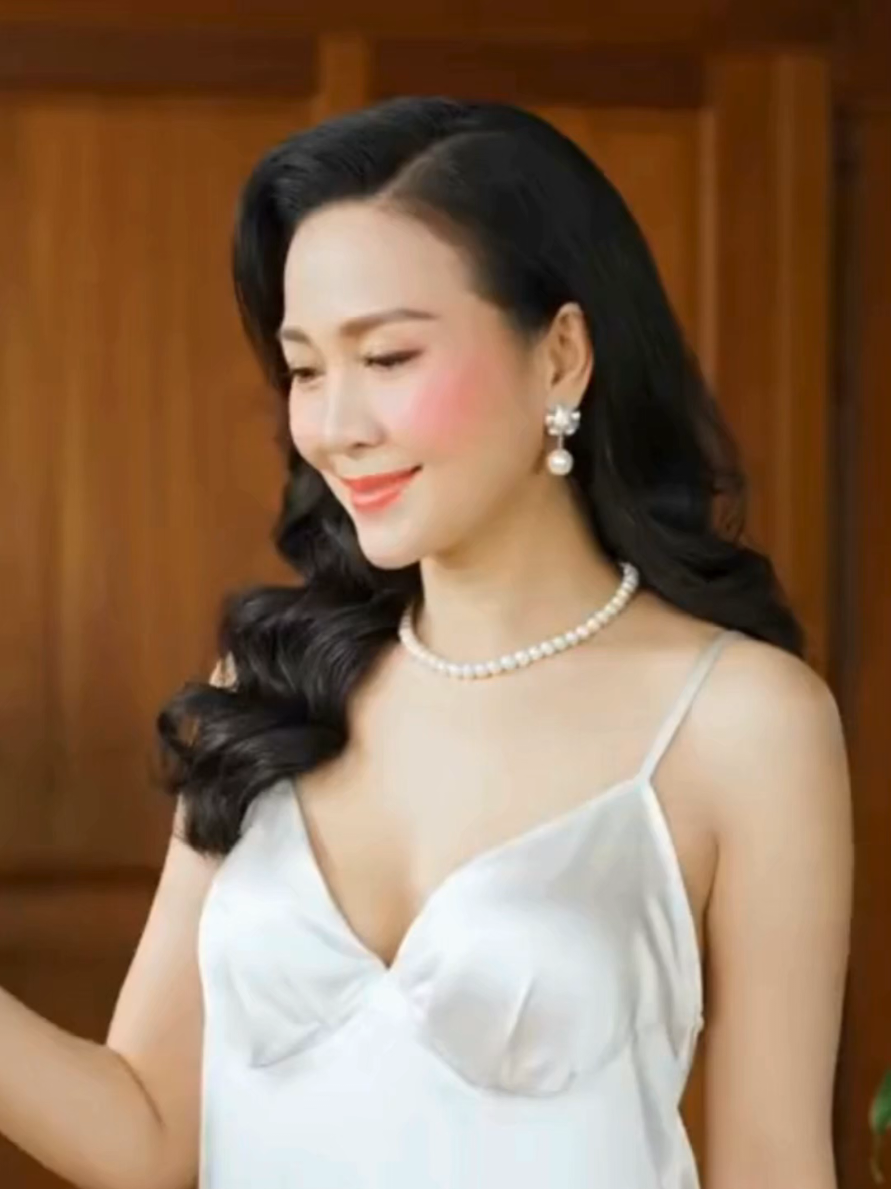 - Ai mà được cô Thu chăm là diễm phúc lắm nha!!! #xuhuong #gaixinh #fyp #maybaybagia #gaidep