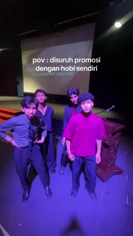 kami mempromosikan dengan segala hormatnya cameraman dan bantuan tatacahaya untuk mu @ASWARA OFFICIAL #fypp#fyp #melangkahhadapanbersamatradisi @MraN⭐️ @zimm @𝔦𝔞𝔫 