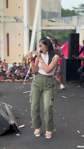 big thanks @OFFICIAL CB INDONESIA  #cbindonesia  #cbnyeni  #cb  #fyp 