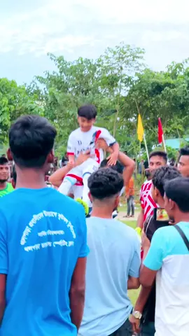 #জুনাইদ শিতল ভাইয়ের কাধে 💪🥰❤️