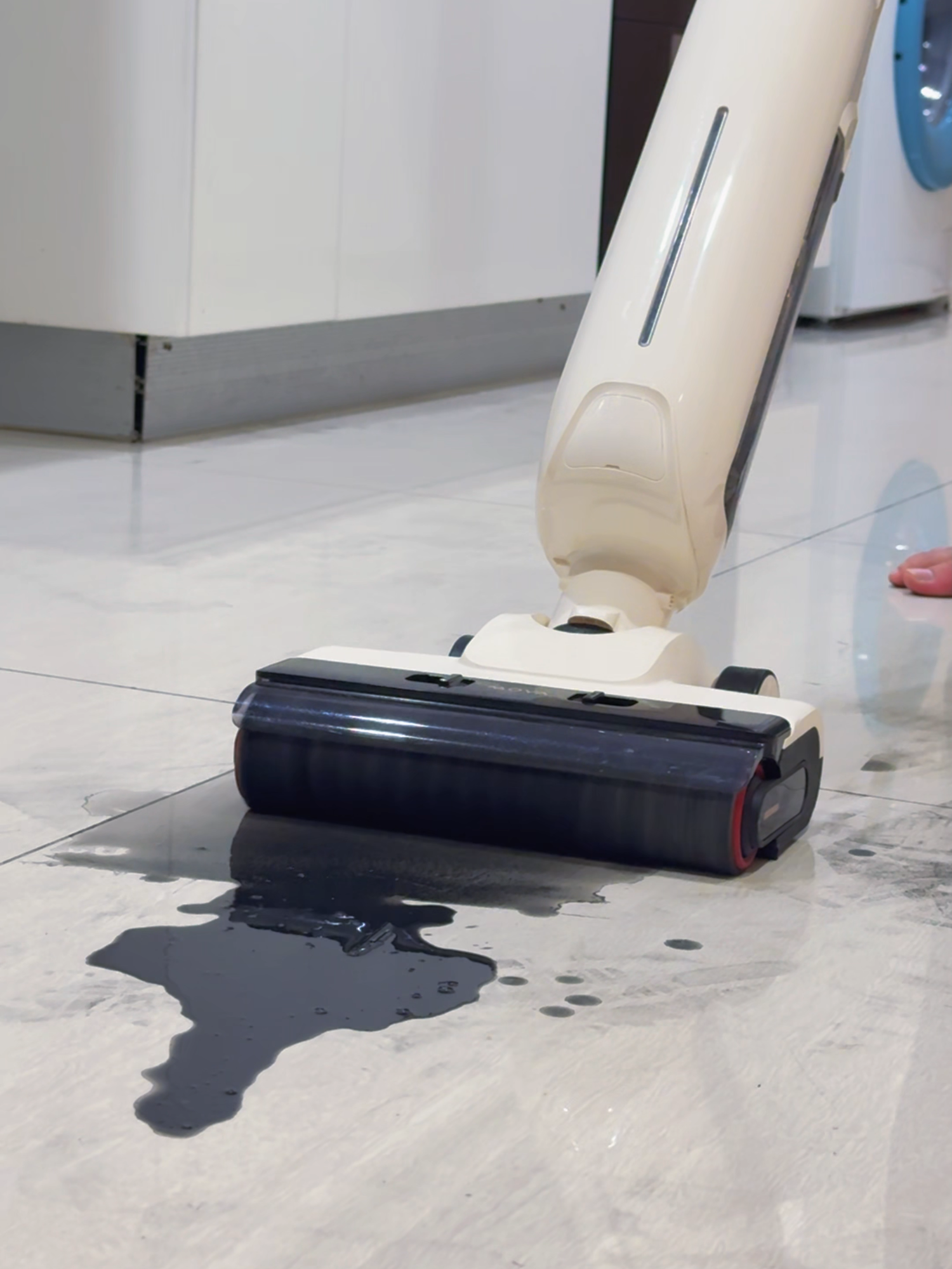 👩：“It vacuums and washes at the same time—no more switching tools.” 👩：“Now, cleaning is super easy. Honestly… K30 is my new weekend buddy.” “Now, cleaning is super easy. And best part— if you buy the K30 now, you get a FREE hair dryer.  Sulit na, clean home plus fresh hair!” #FYP #selfcleaning #deepcleaning  #movaphilippines #movatech #movawetanddryvacuum  #movak30 #HouseCleaning #sale