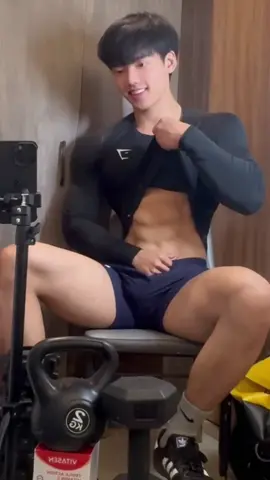 #tiktok #tiktoker #tiktoktrending #gymmotivation 