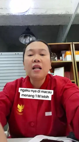 gaya di buat buat agar tidak tau  agar tidak tau itu miss yuni 
