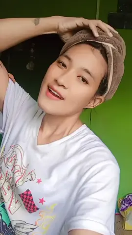 ရေချိုးပြီးလာပြံုးပြတာ#EllieHsu🥑🍀 #hsu171912 #mybodymychoice #ပါးချိုင့်နဲ့ကောင်မလေး😊 #မြင်ပါများပြီးချစ်ကျွမ်းဝင်အောင်လို့🤒🖤 