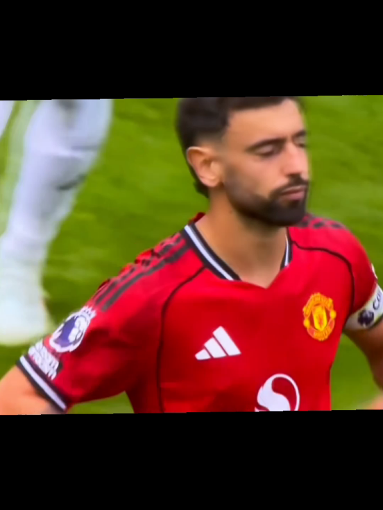 Bruno Fernandes missed penalty#ethiopian_tik_tok🇪🇹🇪🇹🇪🇹🇪🇹 #manchesterunited vs fulham#Manchester united goal today#yoro goal today#manchesterunited 