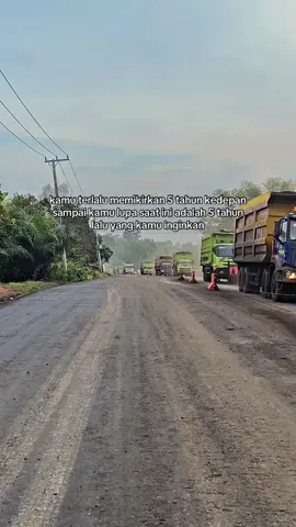Part 6 || 😵‍💫 #storytambangbatubara #haulingbatubara #dumptruckdriver 