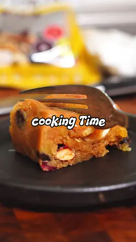 キャラメルは意外と簡単✨   しっとりキャラメルケーキができあがり🍰   コーヒーや紅茶と合わせれば最高のおやつタイム☕🍵   Caramel is easier than you think ✨   Rich & moist caramel cake 🍰   Perfect with coffee or tea for a sweet break! #料理 #簡単レシピ #キャラメルケーキ #dessert #EasyRecipe 