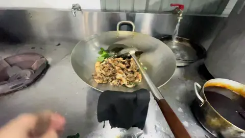 theo các chef nên học đại học hay đi học nghề bếp nhỉ#xuhuong #fyp #yêubep 