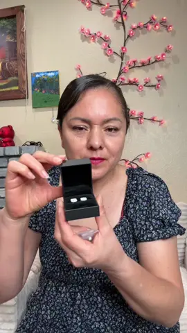 #ucciyojewelry #crussstudearrings#earrings #tiktokshop 