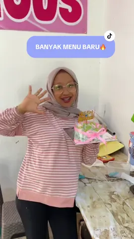 Membalas @Alia aamiin ya allah wkwk tapi aku kerja terus ya karna masih butuh duitttttt  #fyp #mochi #jajanantiktok #makananviral #dailyvlog 