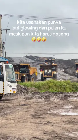 apapun ku usahakan asal balasan nya buksn menyakitkan #tambangbatubara #anaktambang #kulitambang #lewatberanda #fyp 