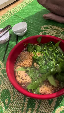 Thời sinh viên nó đẹp lắm các em ạ 
