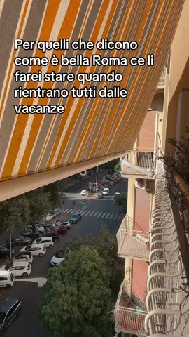 Sono finalmente rientrati dalle vacanze che gioia #estate #traffico #roma #perte #volaneiperte✈️ 