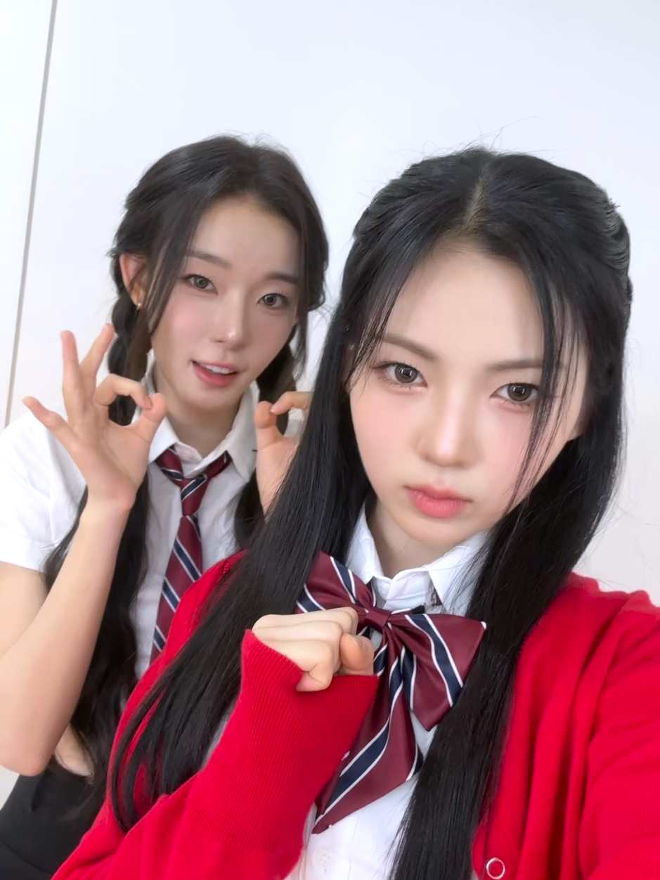 미유가 고양이가 되고 싶다고 해서 찍은 숏츠입니다 #ifeye #이프아이  #KASIA #카시아 #MEU #미유  #sweet_tang #스윗탱 #ruok 