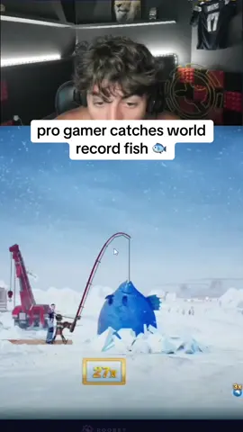 he was so disappointed when he realized 😤 #gaming #kickstreaming #bigfish #funny 