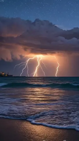 #satisfying   #lightning #fyp #weather #storm 