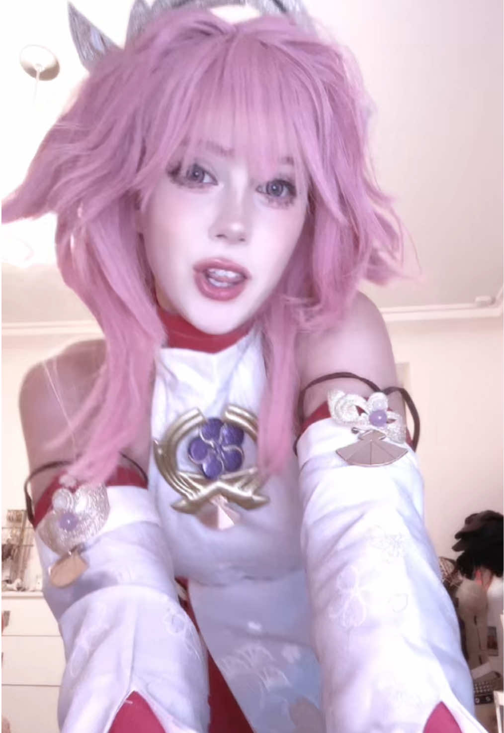 I hate being employed I wanna be an unemployment final boss  #GenshinImpact #yaemiko #cosplay 