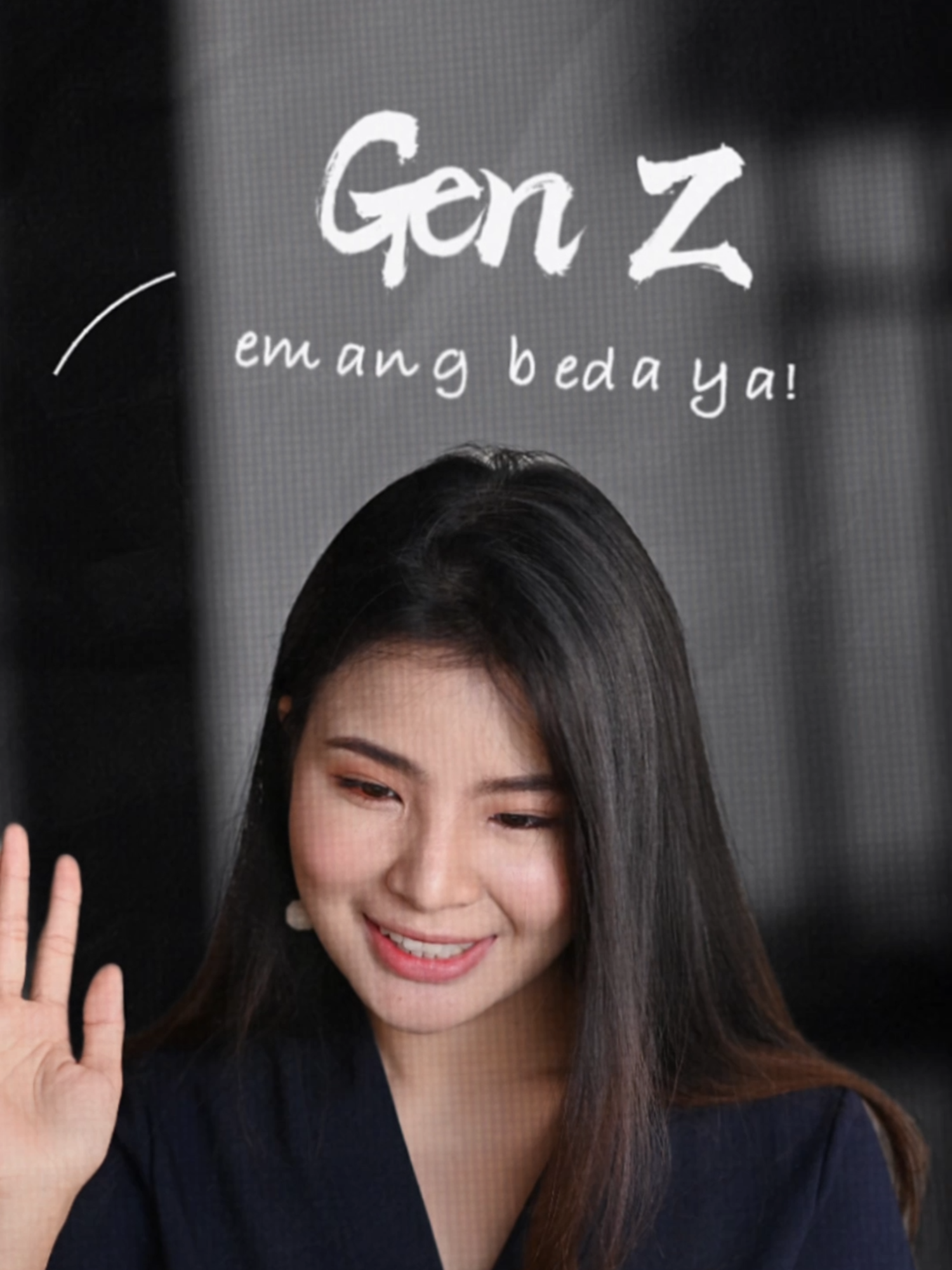 📢 Dicari!! Gen Z yang mau kuliah bisnis dengan pendekatan kreatif! Yes, kalian pasti pingin yang beda kan? Kuliah bisnis sekarang udah nggak melulu soal akuntansi, laporan keuangan, atau manajemen doang. Nah, di LCI Melbourne ada program keren banget: Bachelor of Business & Innovation. Di sini kamu nggak cuma belajar teori, tapi juga branding, marketing, product innovation, entrepreneurship  semuanya dengan sentuhan kreatif. Bahkan diajar langsung sama praktisi industri biar kamu dapet real skill yang bisa langsung dipakai. Bayangin, kamu bisa kerja di balik layar industri keren kayak fashion, design, media, bahkan art. Atau malah bikin bisnismu sendiri! Kalau kamu Gen Z yang pengen gabung ke dunia bisnis tapi tetep nyambung sama industri kreatif, ini tempat yang pas banget buat kamu! Mau tahu lebih lanjut tentang LCI Melbourne? DM kita sekarang ya. Oh iya, ada scholarship juga loh buat student Indonesia.