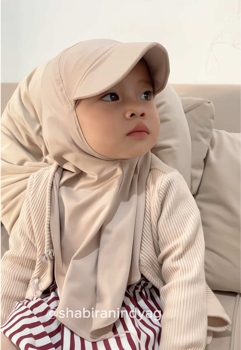 sedia hijab topi kalo mau keluarr biar anak ga kepanasan😀 #hijabanak #hijabtopi #hijabsportanak 