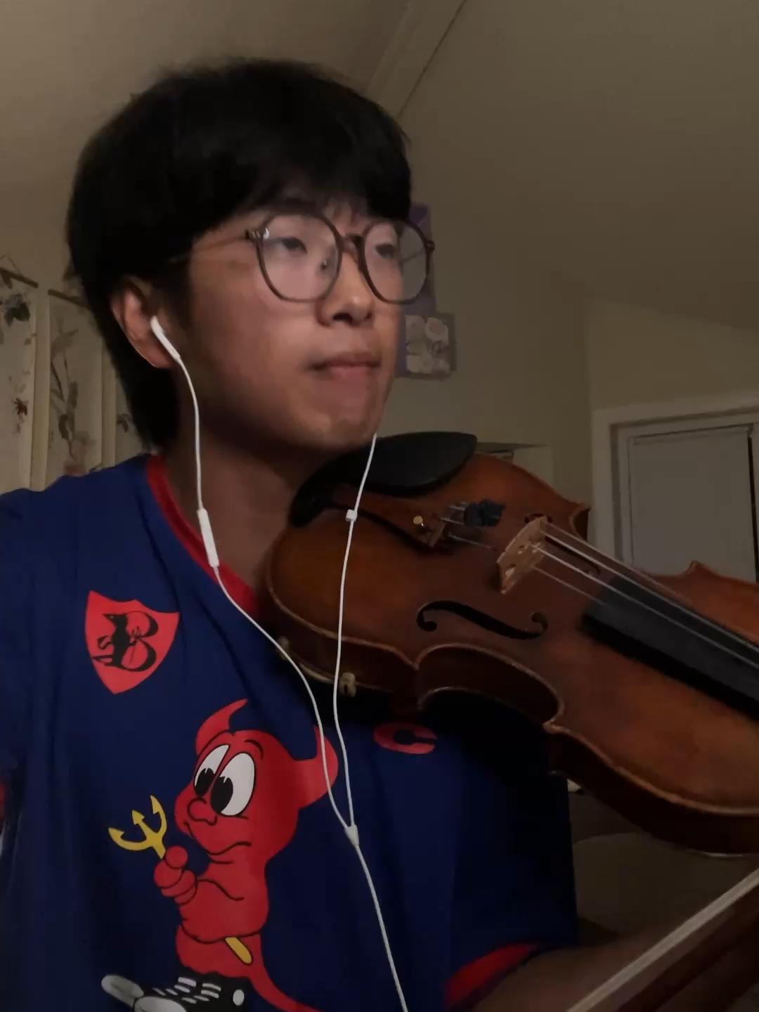let down - @radiohead but there's a violin solo and even more strings on top #letdown#radiohead#violin#cover