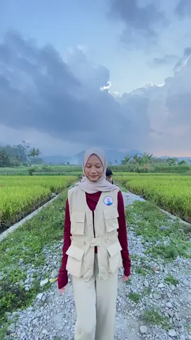 kalo ngga kkn ngga akan ketemu kalian🥺 #kknuinbandung2025 #uin #kknsisdamas #hegarsari #fyp #fyppppppppppppppppppppppp 