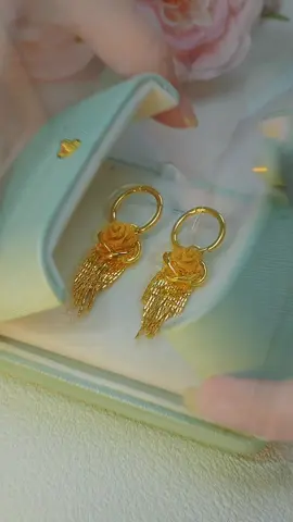 Link on my bio 😘#Umi18jewelry#earrings#fashion#jewelry #jewelrybusiness#jewelryshop#trend 