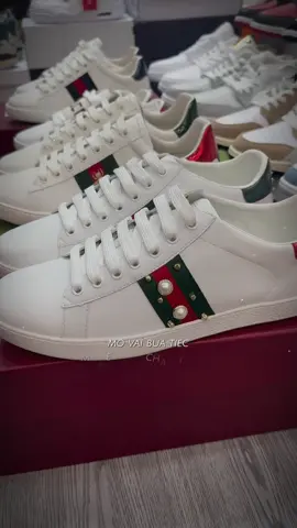 #CapCut tóp giày nam đẹp dành cho ae boy phố #xuhuongtiktok #gucci #giaysneaker #vairal 