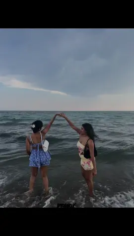 @_wanshifdo_ 😮‍💨❤️‍🔥#friendship #sardinia #italy #viral_video #fyppp 