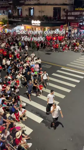 Mùng 2-9 tui tình nguyện ở nhà xem ti vi  🥰