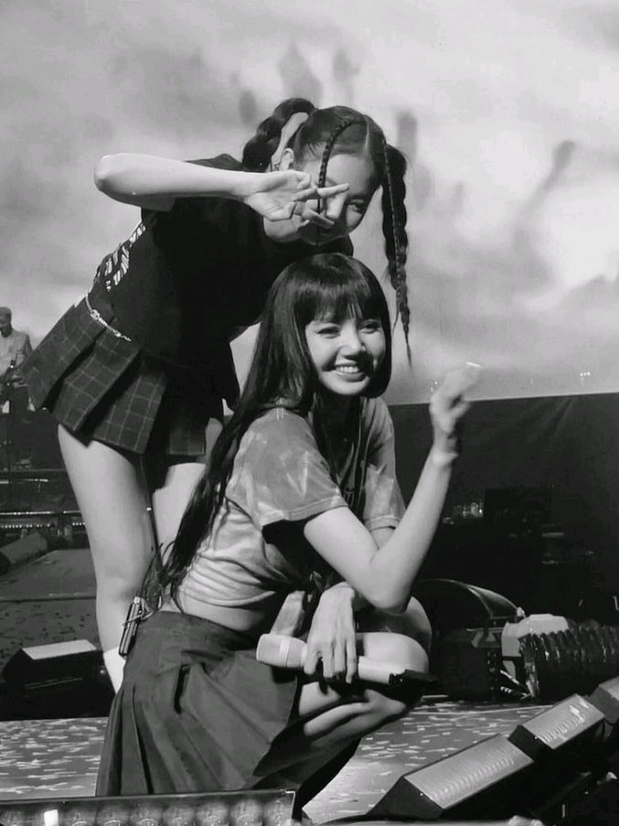 #JENLISA || tiktok kaliteye etmeseydi iyiydi @visne #wlw #keşfet #fyp #worysie 