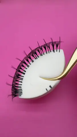 Order it please let me know  My WhatsApp +86-13325269250 . . . . . . . #lashextensions #volumelashes#virilashes #volumelashextensions #megavolumelashes        
