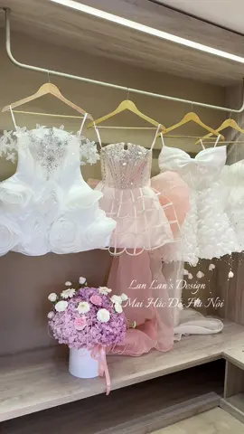 Cho dù bạn có là loài hoa khó chăm, chỉ cần gặp đúng người có tâm thì hoa vẫn nở thật đẹp 🩷#lanlandesign #vayditiecsangchanh #xuhuong #vayxinh #vaycodaudiban 
