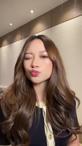 10-Minute Voluminous Blowout using the Shark FlexStyle Multi-Styling Dryer from @Shark Beauty Indonesia  Go get yours now on the official Shark Ninja Indonesia marketplace, or find it at offline stores like Seibu, Best, and Electronic City. You can also drop by their Pop Up Store at Supermal Karawaci, Ground Floor – East Corridor! #SharkNinja #SharkBeauty #SharkFlexStyle