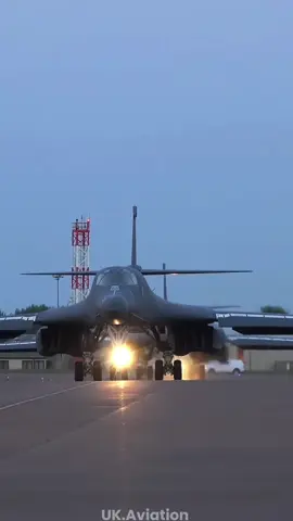 We are Coming… B1B Lancer…#aviation #uktiktok #militarylife 